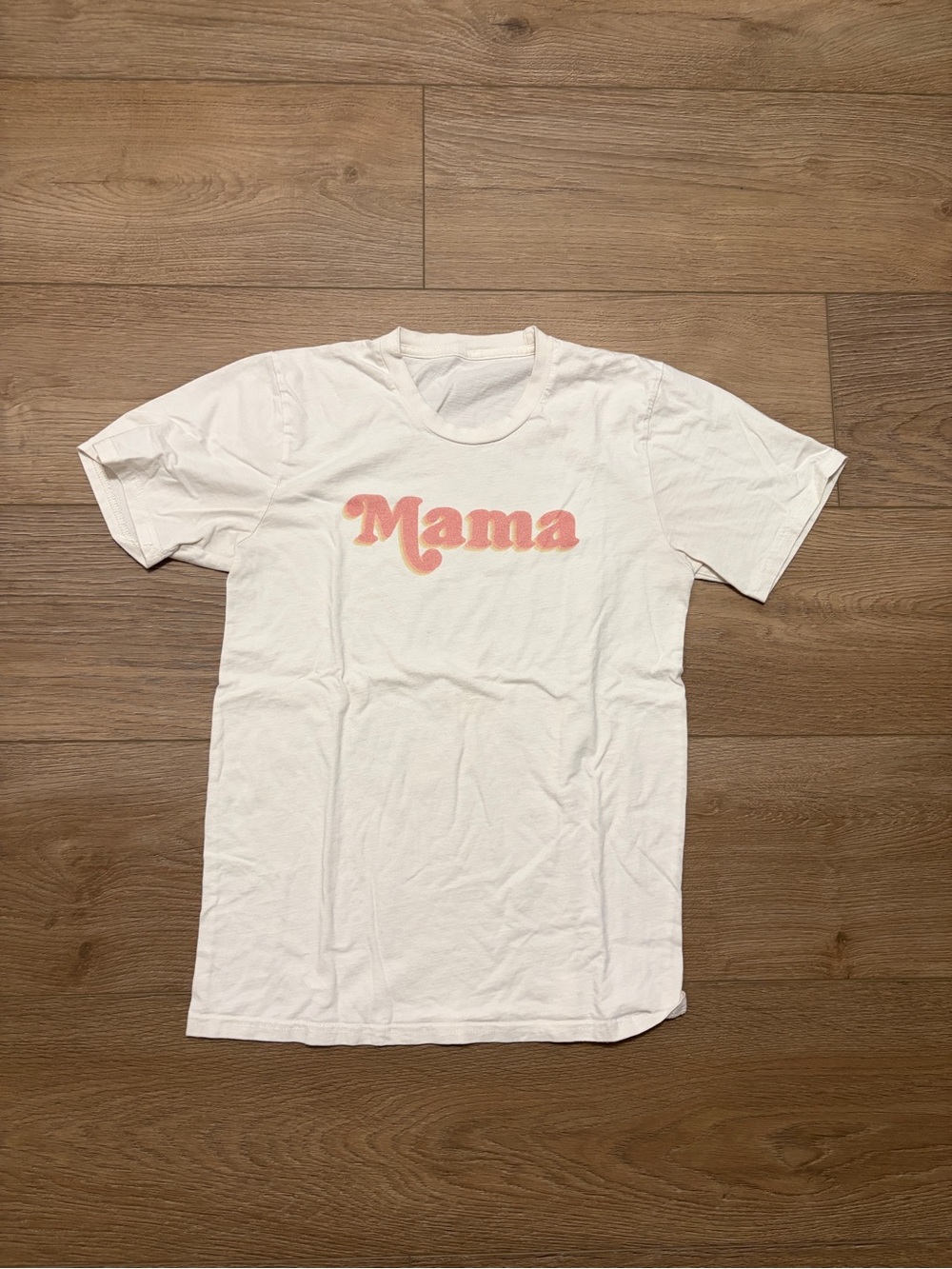 Mama Graphic Tee - White with Pink Lettering